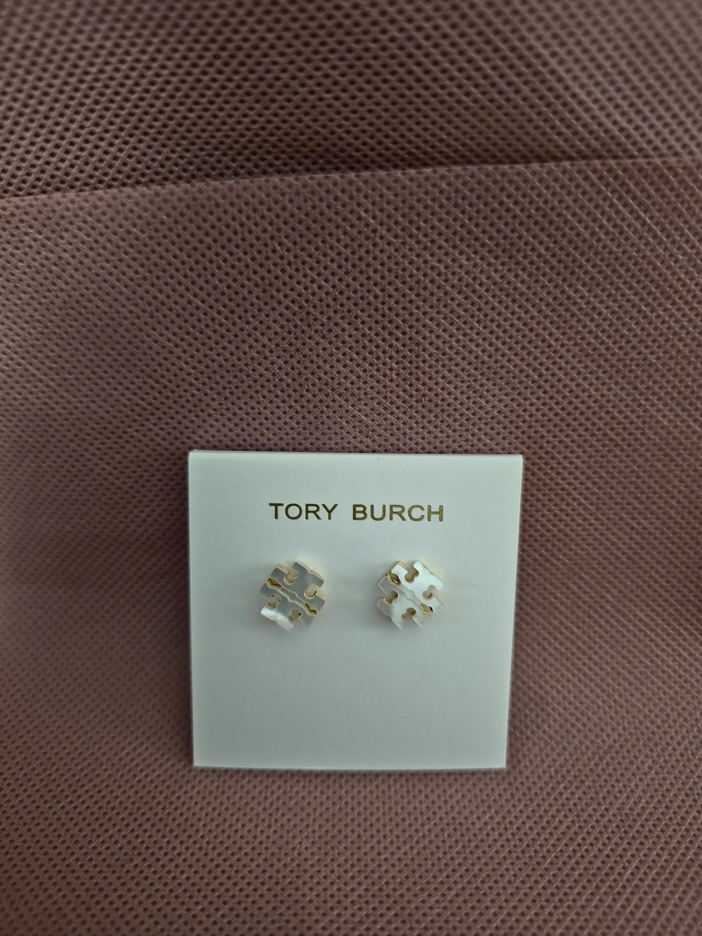 Women Accessories Identification